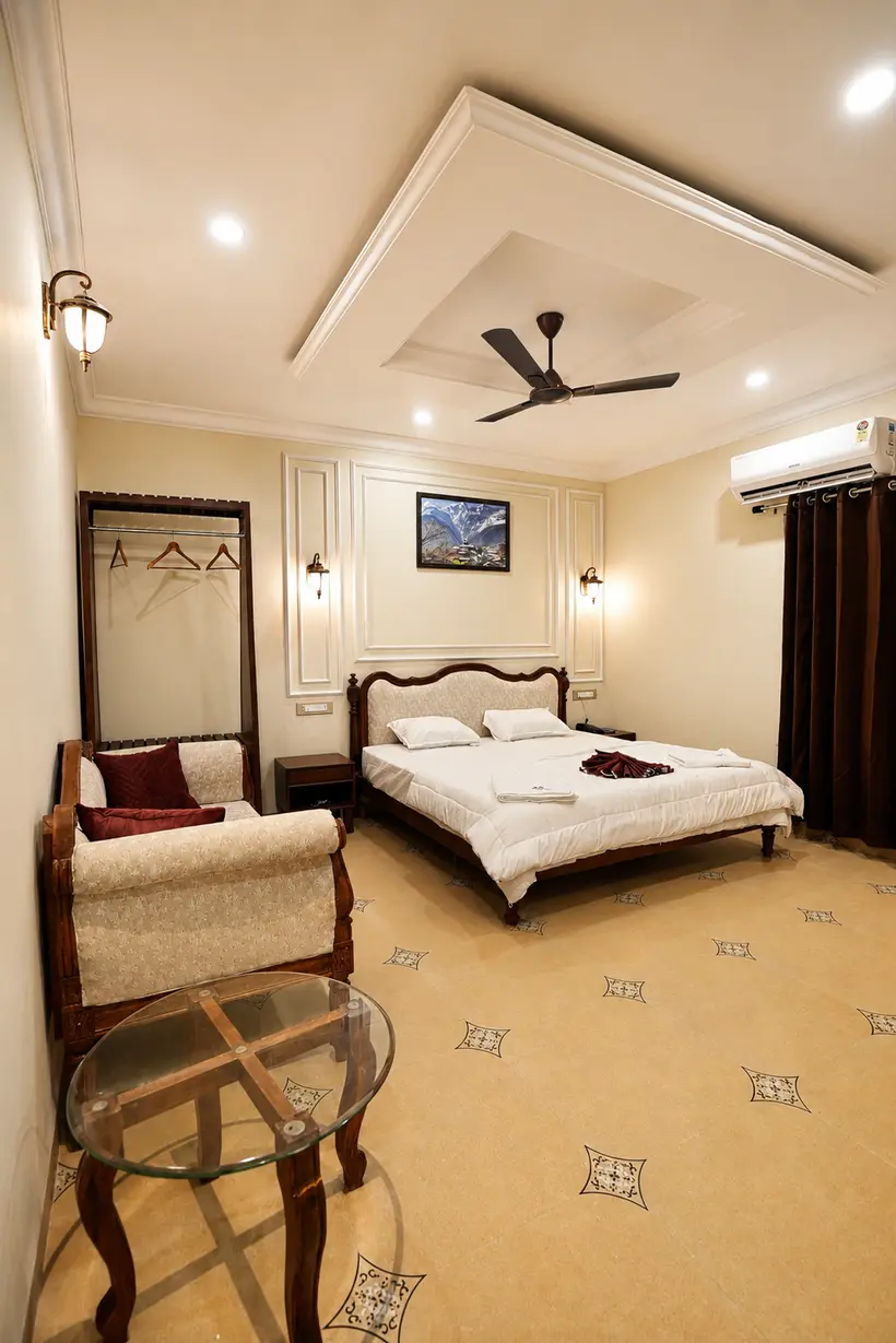 Spacious room